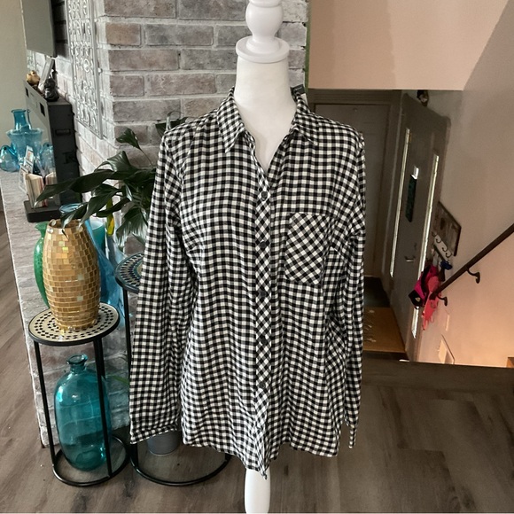 Eddie Bauer Tops - Eddie Bauer Black and White Gingham Button Down Shirt